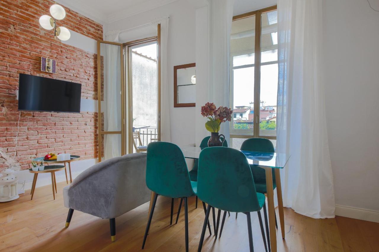 -apartments Florence-guido Monaco Contemporary With Balcony