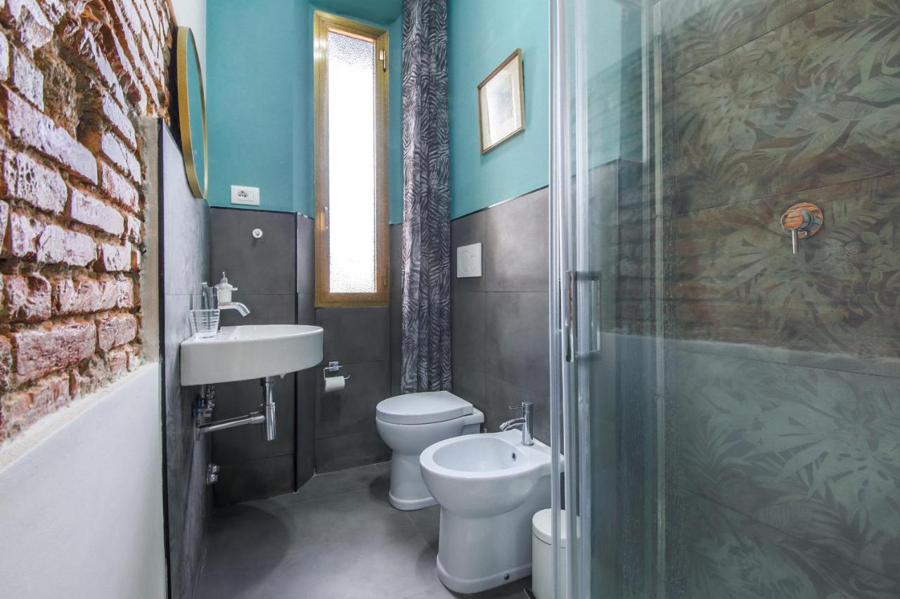 -apartments Florence-guido Monaco Contemporary With Balcony Florencia
