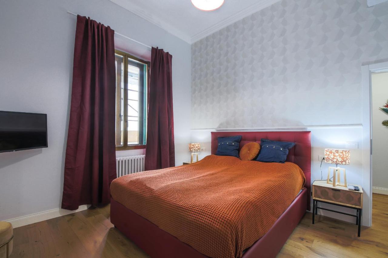 -apartments Florence-guido Monaco Contemporary With Balcony Apartamento