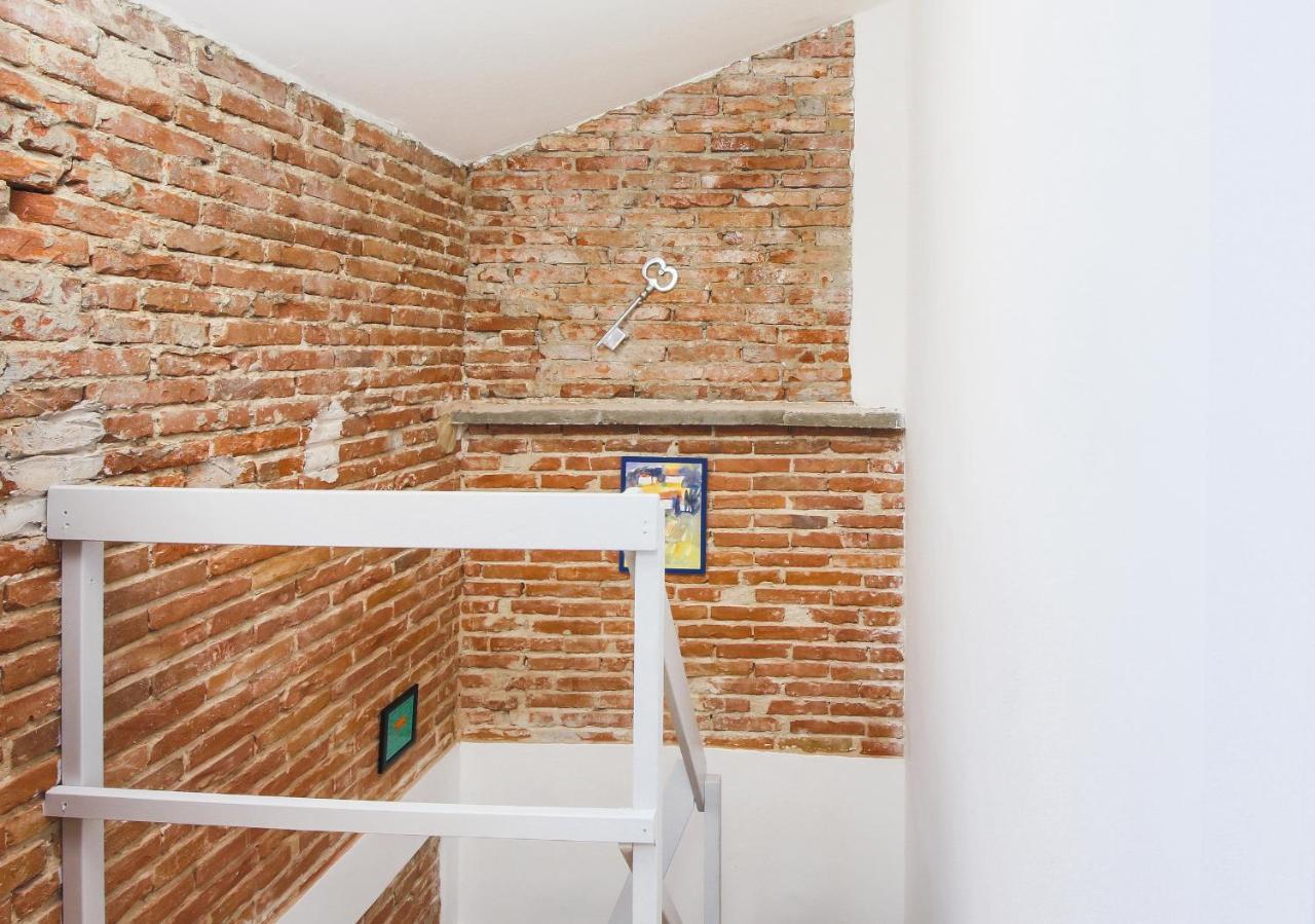 -apartments Florence-guido Monaco Contemporary With Balcony Apartamento *